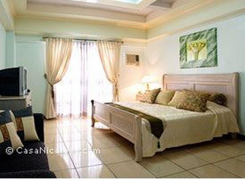 Casa Nicarosa Hotel And Residences Манила Экстерьер фото
